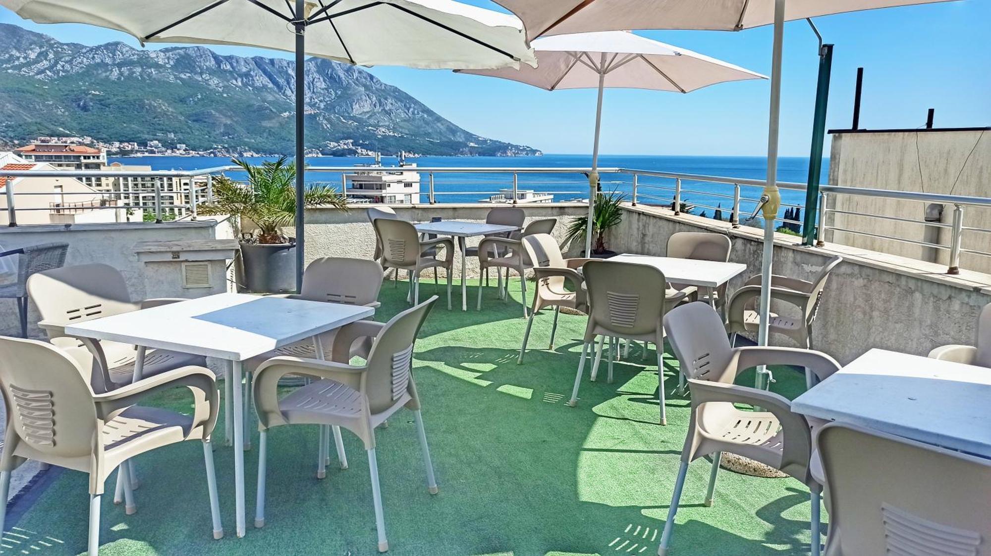 Apartments Mitende Budva Luaran gambar