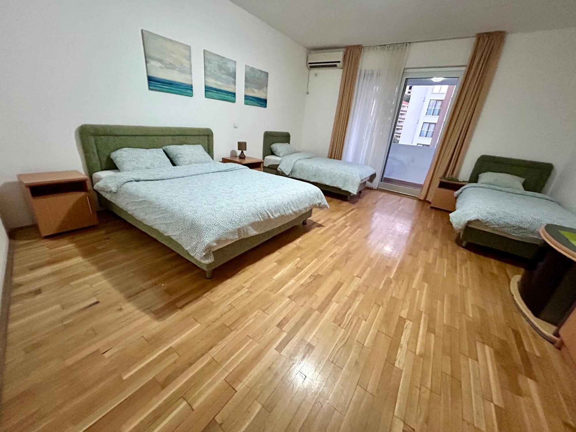 Apartments Mitende Budva Luaran gambar