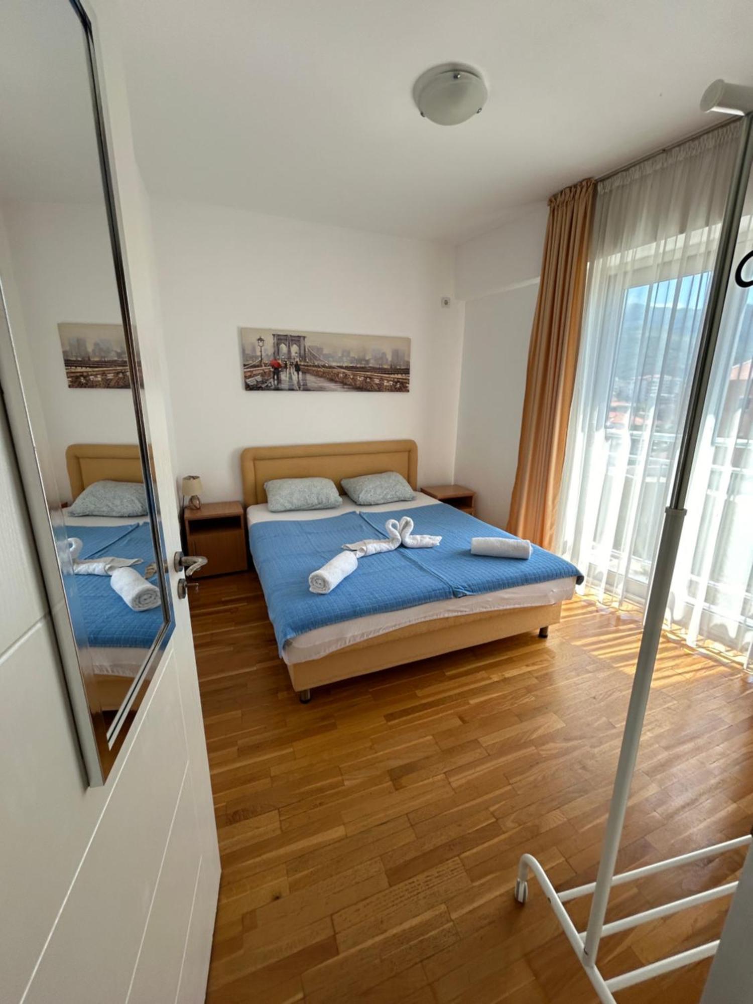 Apartments Mitende Budva Luaran gambar