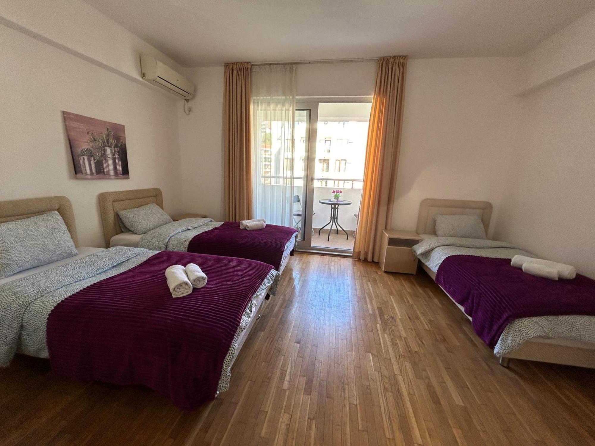 Apartments Mitende Budva Luaran gambar