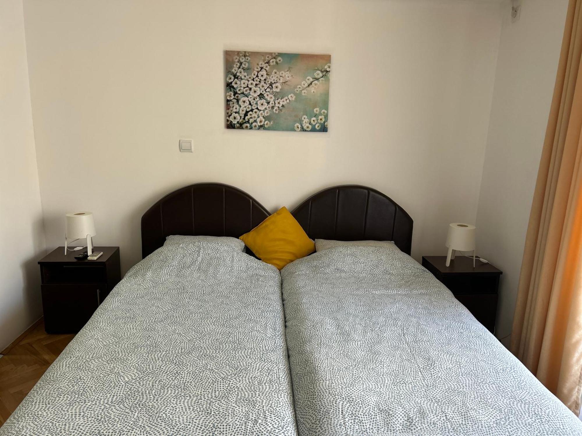 Apartments Mitende Budva Luaran gambar